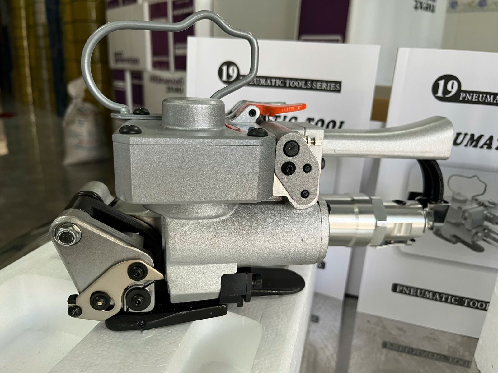 Máy đóng đai nhựa khí nén PTM - 25