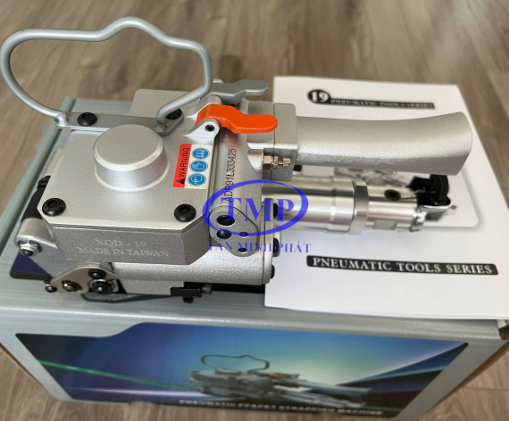 Máy đóng đai nhựa cầm tay dùng khí nén XQD 19
